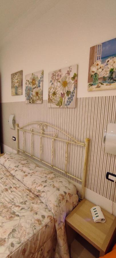 Holiday Home Casa Vacanze Salerno Eksteriør bilde