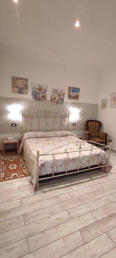 Holiday Home Casa Vacanze Salerno Eksteriør bilde